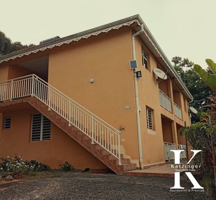 Residential complexes in Le Marigot, Martinique