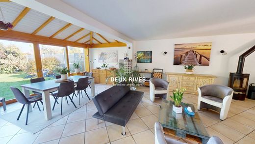 Πολυτελή κατοικία σε Carquefou, Loire-Atlantique