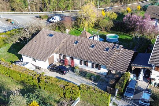 Luksusowy dom w Cessy, Ain