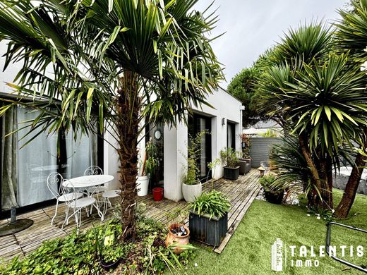 Luxury home in Orvault, Loire-Atlantique