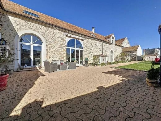 Maison de luxe à Fontainebleau, Seine-et-Marne
