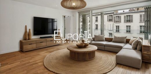 Apartment in Motte-Picquet, Commerce, Necker, Paris