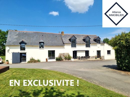Casa di lusso a Bréal-sous-Montfort, Ille-et-Vilaine