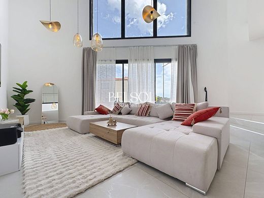 Luxury home in Cabestany, Pyrénées-Orientales