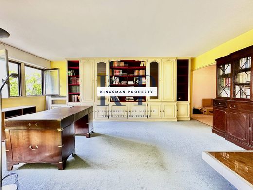 Apartment in Belleville, Père-Lachaise, Ménilmontant, Paris