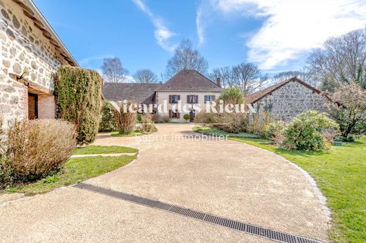 Luxe woning in Montboucher, Creuse