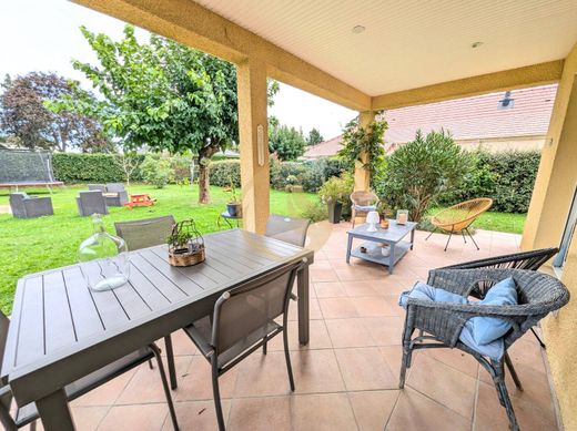 Luxus-Haus in Lescar, Pyrénées-Atlantiques