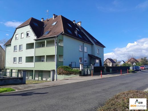 Residential complexes in Widensolen, Haut-Rhin