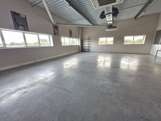 Kantoor in Vannes, Morbihan