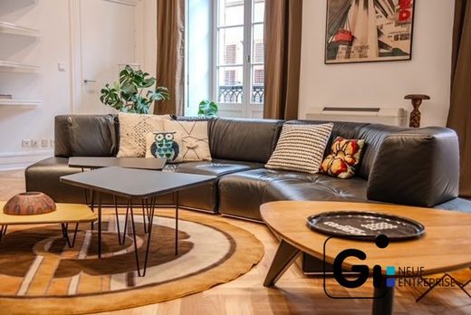 Biuro w Chambéry, Savoy