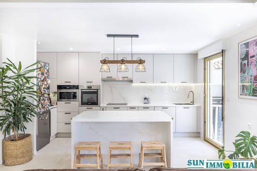 Apartment in Saint-Laurent-du-Var, Alpes-Maritimes