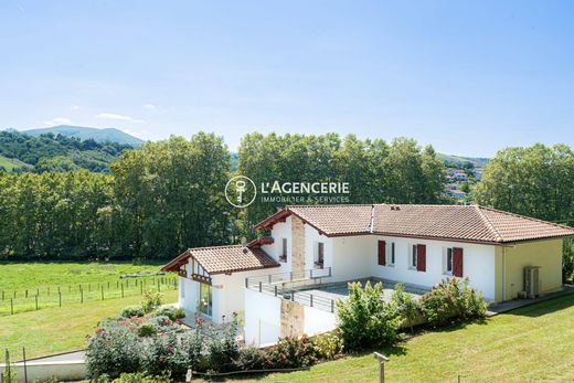 Lüks ev Espelette, Pyrénées-Atlantiques