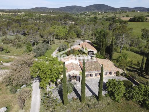 Luxury home in Saint-Victor-de-Malcap, Gard