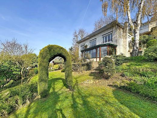 Luxury home in Châteaufort, Yvelines