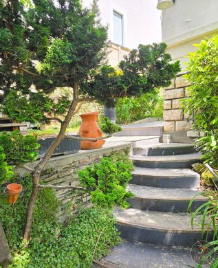 Luxury home in Fontenay-sous-Bois, Val-de-Marne