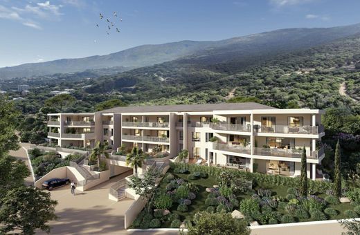 Apartment / Etagenwohnung in Ville-di-Pietrabugno, Haute-Corse