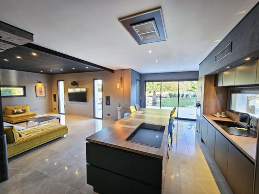 Casa de lujo en Gonfaron, Var