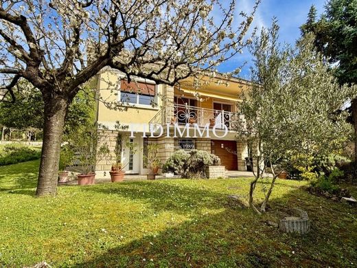 Casa de lujo en Chennevières-sur-Marne, Valle de Marne