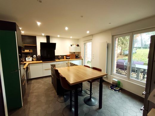 Luxus-Haus in Roncq, Nord