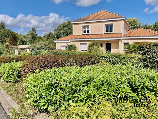 Luxury home in Vertou, Loire-Atlantique