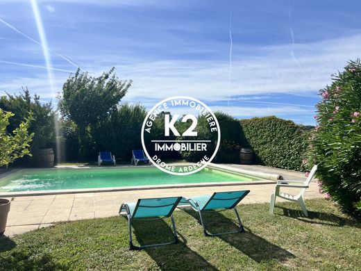 Luxury home in Sauzet, Drôme