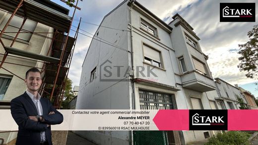 Edificio en Mulhouse, Alto Rin