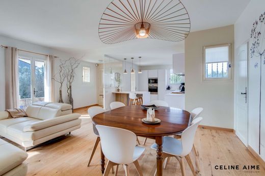 Appartement in Saint-Ouen, Seine-Saint-Denis