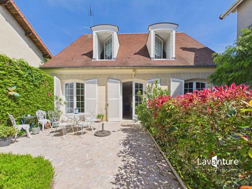 Casa de lujo en Sceaux, Altos de Sena