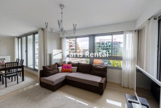 ﺷﻘﺔ ﻓﻲ Courbevoie, Hauts-de-Seine