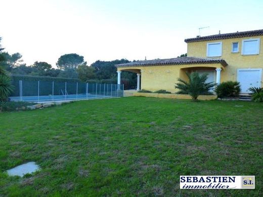 豪宅  Roquebrune-sur-Argens, Var
