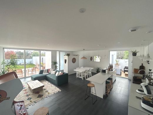 Элитный дом, Plérin, Côtes-d'Armor