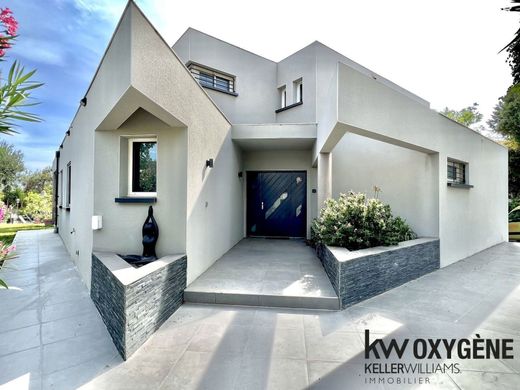 호화 저택 / Perpignan, Pyrénées-Orientales