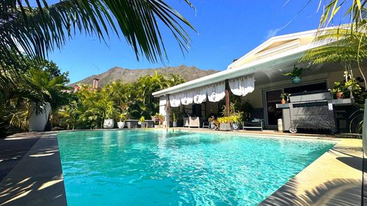 Luxe woning in Mont-Dore, Le Mont-Dore