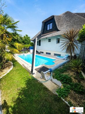 Luxury home in Yerres, Essonne