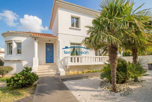 Luxus-Haus in Royan, Charente-Maritime