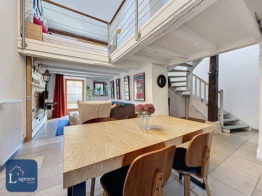 Luxury home in Sergy, Ain