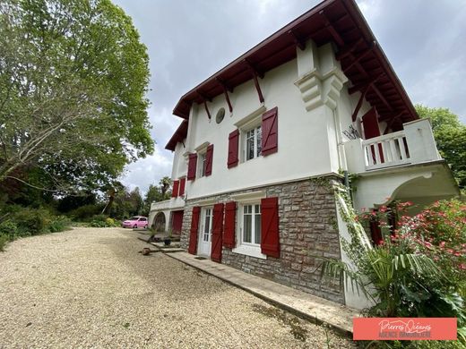 Luxus-Haus in Saint-Martin-de-Seignanx, Landes