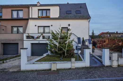 منزل ﻓﻲ Basse-Ham, Moselle