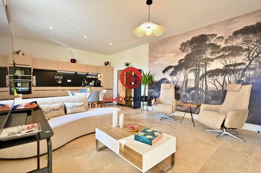 Luxury home in Uzès, Gard