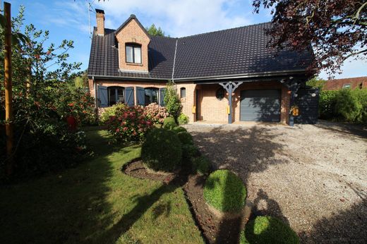 Luxury home in Genech, North