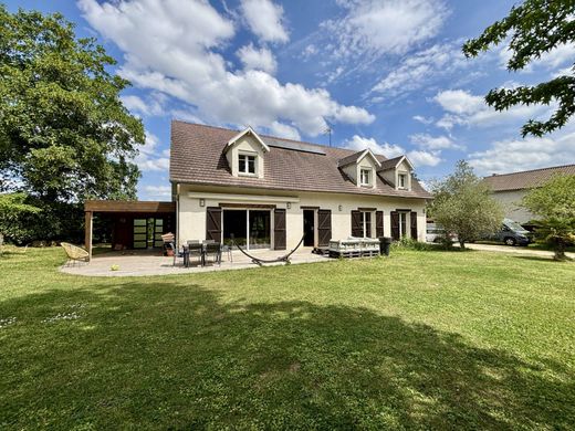 Casa di lusso a Poitiers, Vienne