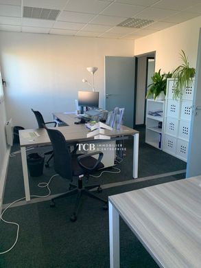 Ufficio a Couëron, Loira Atlantica