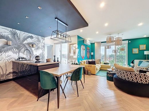 Appartamento a Sainte-Geneviève-des-Bois, Essonne