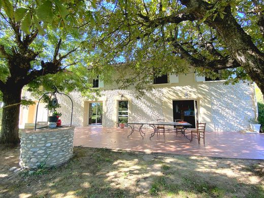 Luxury home in Eurre, Drôme