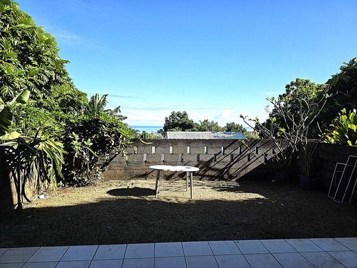 Apartment in Arue, Îles du Vent