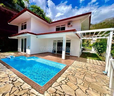 豪宅  Papeete, Îles du Vent