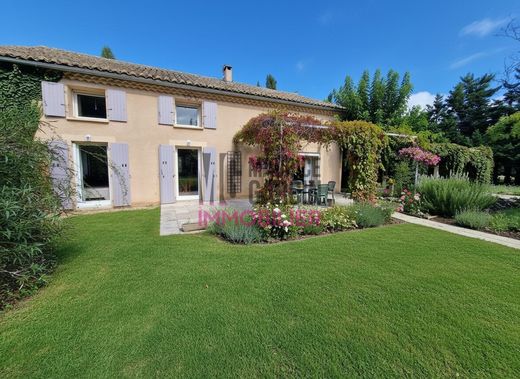 Luxury home in Lagnes, Vaucluse