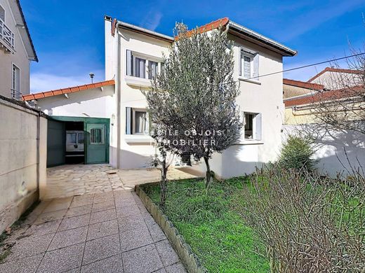 Элитный дом, Joinville-le-Pont, Val-de-Marne