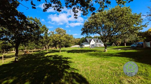 Luxury home in Trédrez-Locquémeau, Côtes-d'Armor