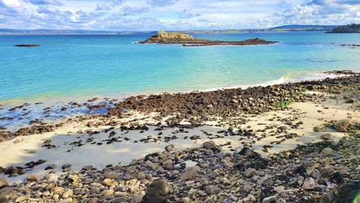 Douarnenez, Finistèreのアパートメント